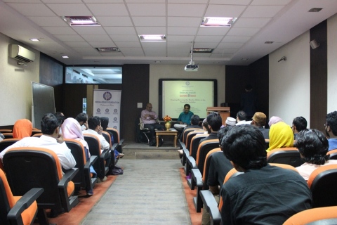 Prof Ebrahim Moosa speaks at Indialogue Foundation
